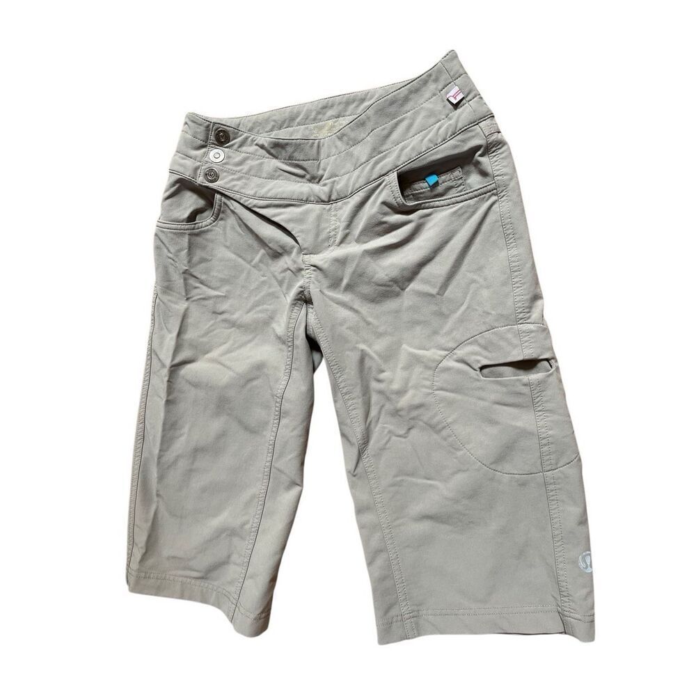 Lululemon Hiking Chino Bermuda Shorts In Tan Women’s 4